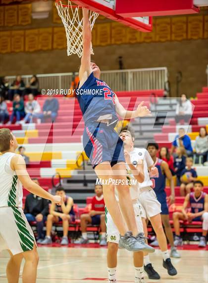 Thumbnail 3 in Christian vs. Mira Costa (Torrey Pines Holiday Classic) photogallery.