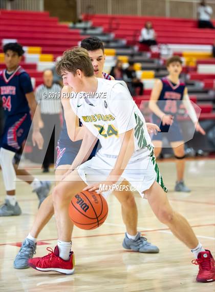 Thumbnail 2 in Christian vs. Mira Costa (Torrey Pines Holiday Classic) photogallery.