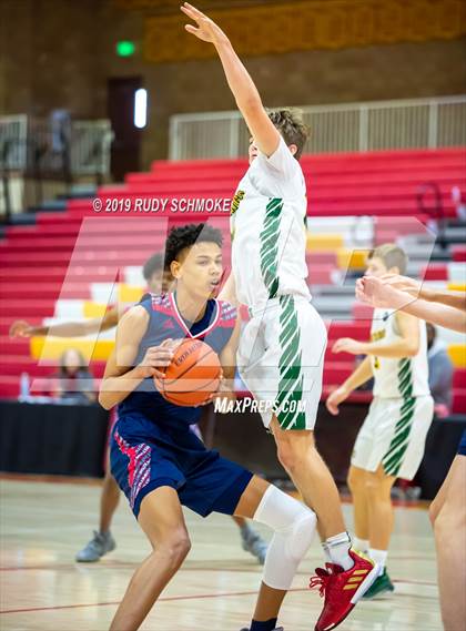 Thumbnail 2 in Christian vs. Mira Costa (Torrey Pines Holiday Classic) photogallery.