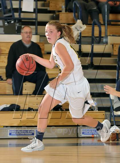 Thumbnail 3 in St. Mary's vs. Oak Ridge (Trojan Toss-Up) photogallery.