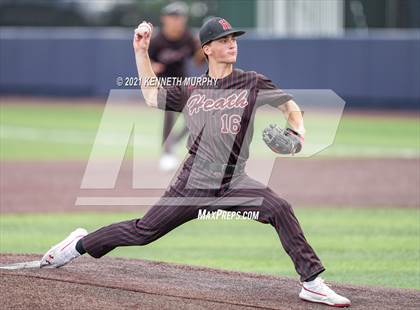 Thumbnail 1 in Rockwall vs Rockwall-Heath (UIL 6A Regional Final) photogallery.