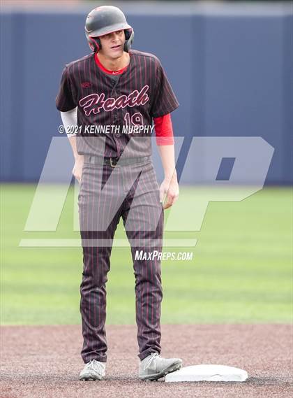 Thumbnail 3 in Rockwall vs Rockwall-Heath (UIL 6A Regional Final) photogallery.