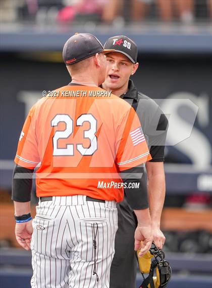 Thumbnail 2 in Rockwall vs Rockwall-Heath (UIL 6A Regional Final) photogallery.