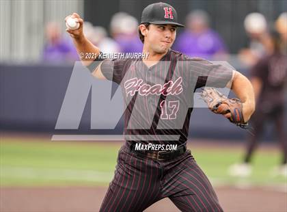 Thumbnail 1 in Rockwall vs Rockwall-Heath (UIL 6A Regional Final) photogallery.