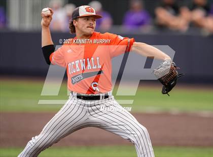 Thumbnail 3 in Rockwall vs Rockwall-Heath (UIL 6A Regional Final) photogallery.