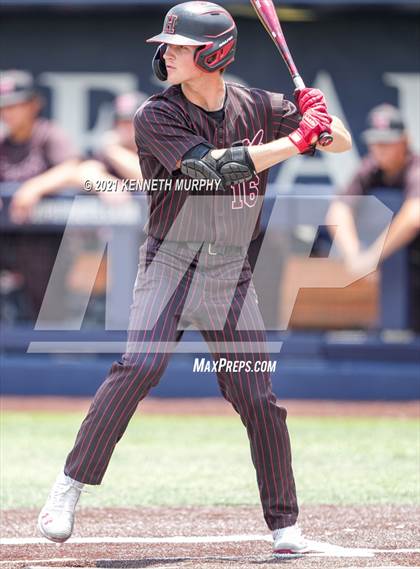 Thumbnail 3 in Rockwall vs Rockwall-Heath (UIL 6A Regional Final) photogallery.