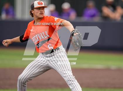 Thumbnail 1 in Rockwall vs Rockwall-Heath (UIL 6A Regional Final) photogallery.