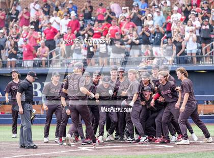 Thumbnail 2 in Rockwall vs Rockwall-Heath (UIL 6A Regional Final) photogallery.