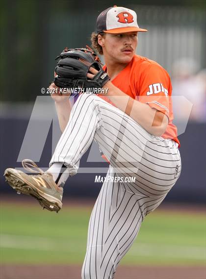 Thumbnail 3 in Rockwall vs Rockwall-Heath (UIL 6A Regional Final) photogallery.