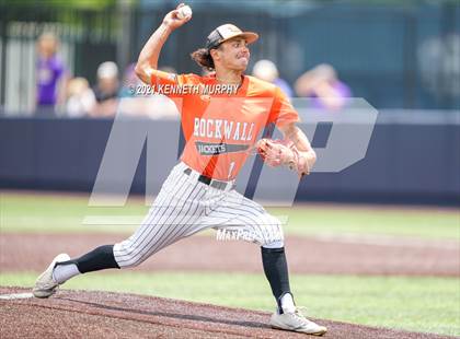 Thumbnail 3 in Rockwall vs Rockwall-Heath (UIL 6A Regional Final) photogallery.