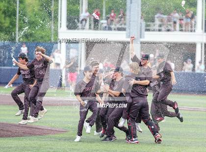 Thumbnail 3 in Rockwall vs Rockwall-Heath (UIL 6A Regional Final) photogallery.