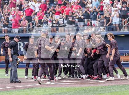 Thumbnail 1 in Rockwall vs Rockwall-Heath (UIL 6A Regional Final) photogallery.