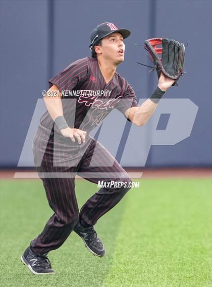 Thumbnail 1 in Rockwall vs Rockwall-Heath (UIL 6A Regional Final) photogallery.