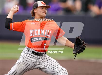 Thumbnail 3 in Rockwall vs Rockwall-Heath (UIL 6A Regional Final) photogallery.