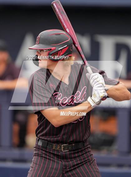 Thumbnail 2 in Rockwall vs Rockwall-Heath (UIL 6A Regional Final) photogallery.