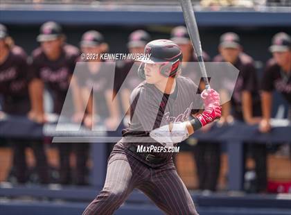 Thumbnail 3 in Rockwall vs Rockwall-Heath (UIL 6A Regional Final) photogallery.