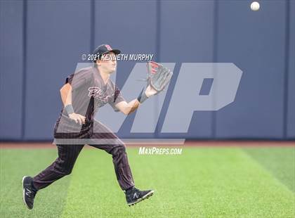 Thumbnail 2 in Rockwall vs Rockwall-Heath (UIL 6A Regional Final) photogallery.