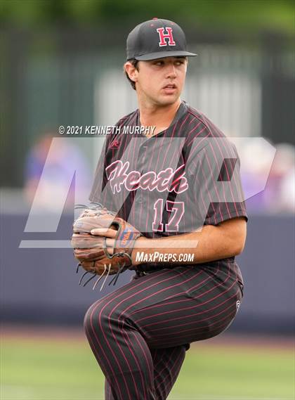 Thumbnail 3 in Rockwall vs Rockwall-Heath (UIL 6A Regional Final) photogallery.