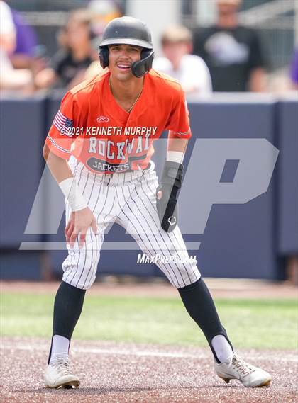 Thumbnail 2 in Rockwall vs Rockwall-Heath (UIL 6A Regional Final) photogallery.