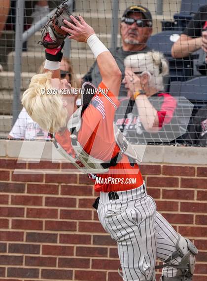Thumbnail 3 in Rockwall vs Rockwall-Heath (UIL 6A Regional Final) photogallery.
