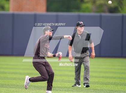 Thumbnail 3 in Rockwall vs Rockwall-Heath (UIL 6A Regional Final) photogallery.