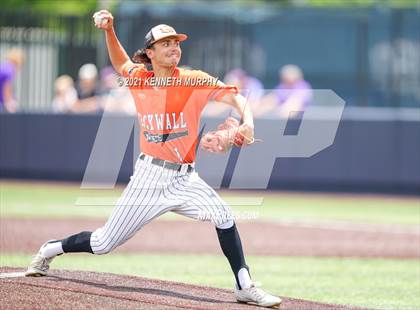Thumbnail 3 in Rockwall vs Rockwall-Heath (UIL 6A Regional Final) photogallery.