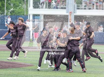 Thumbnail 2 in Rockwall vs Rockwall-Heath (UIL 6A Regional Final) photogallery.