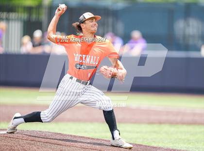 Thumbnail 1 in Rockwall vs Rockwall-Heath (UIL 6A Regional Final) photogallery.