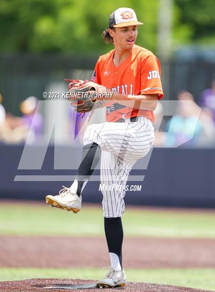 Thumbnail 3 in Rockwall vs Rockwall-Heath (UIL 6A Regional Final) photogallery.