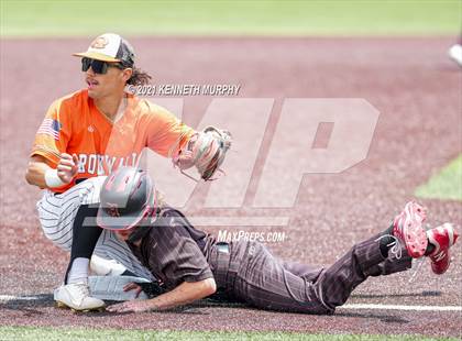 Thumbnail 2 in Rockwall vs Rockwall-Heath (UIL 6A Regional Final) photogallery.