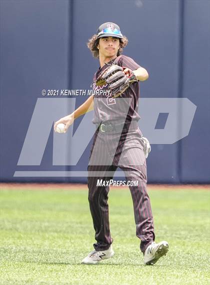 Thumbnail 1 in Rockwall vs Rockwall-Heath (UIL 6A Regional Final) photogallery.