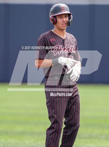 Thumbnail 3 in Rockwall vs Rockwall-Heath (UIL 6A Regional Final) photogallery.