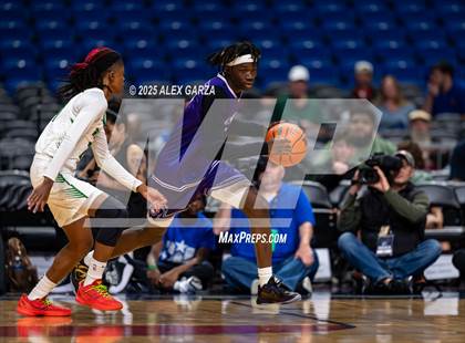 Thumbnail 1 in Kennedale vs. Wheatley (UIL 4A Basketball Division II Final) photogallery.