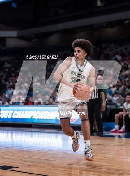 Thumbnail 2 in Kennedale vs. Wheatley (UIL 4A Basketball Division II Final) photogallery.