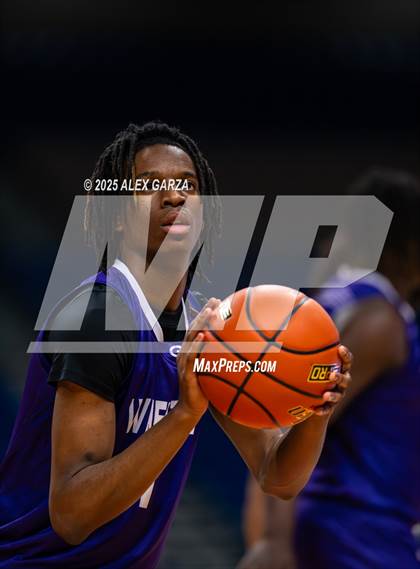 Thumbnail 3 in Kennedale vs. Wheatley (UIL 4A Basketball Division II Final) photogallery.