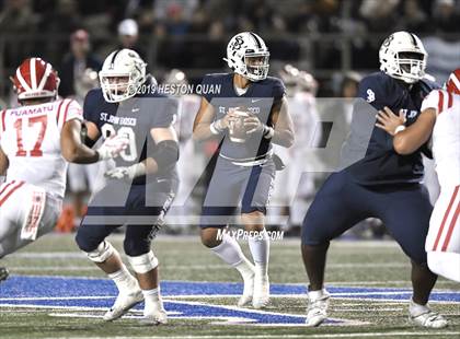 Thumbnail 3 in Mater Dei vs. St. John Bosco (CIF-SS D1 Final) photogallery.