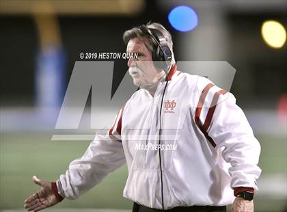 Thumbnail 2 in Mater Dei vs. St. John Bosco (CIF-SS D1 Final) photogallery.