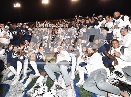 Thumbnail 3 in Mater Dei vs. St. John Bosco (CIF-SS D1 Final) photogallery.