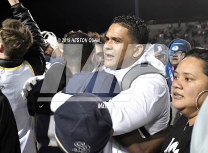 Thumbnail 2 in Mater Dei vs. St. John Bosco (CIF-SS D1 Final) photogallery.