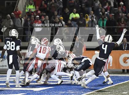 Thumbnail 2 in Mater Dei vs. St. John Bosco (CIF-SS D1 Final) photogallery.