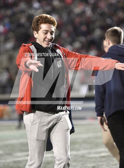 Thumbnail 2 in Mater Dei vs. St. John Bosco (CIF-SS D1 Final) photogallery.