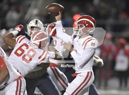 Thumbnail 2 in Mater Dei vs. St. John Bosco (CIF-SS D1 Final) photogallery.