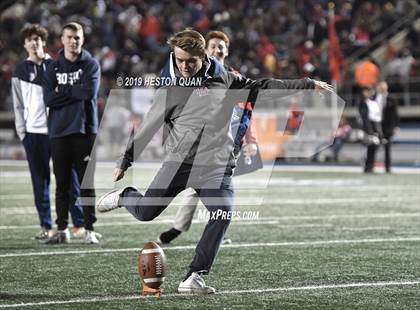 Thumbnail 3 in Mater Dei vs. St. John Bosco (CIF-SS D1 Final) photogallery.