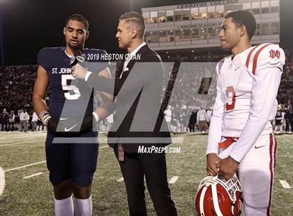 Thumbnail 2 in Mater Dei vs. St. John Bosco (CIF-SS D1 Final) photogallery.