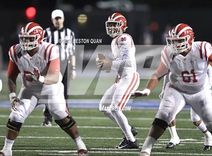 Thumbnail 2 in Mater Dei vs. St. John Bosco (CIF-SS D1 Final) photogallery.