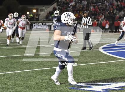 Thumbnail 2 in Mater Dei vs. St. John Bosco (CIF-SS D1 Final) photogallery.