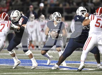Thumbnail 1 in Mater Dei vs. St. John Bosco (CIF-SS D1 Final) photogallery.