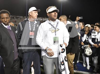 Thumbnail 3 in Mater Dei vs. St. John Bosco (CIF-SS D1 Final) photogallery.