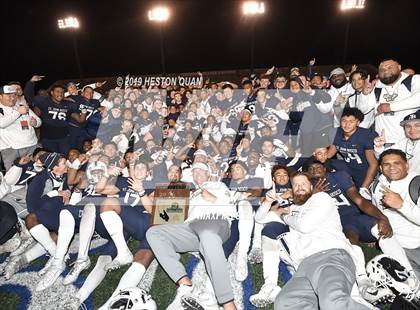 Thumbnail 3 in Mater Dei vs. St. John Bosco (CIF-SS D1 Final) photogallery.