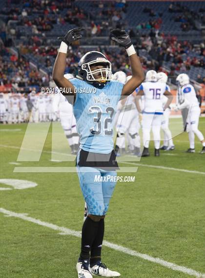 Thumbnail 3 in Cherry Creek vs. Valor Christian (CHSAA 5A State Final) photogallery.